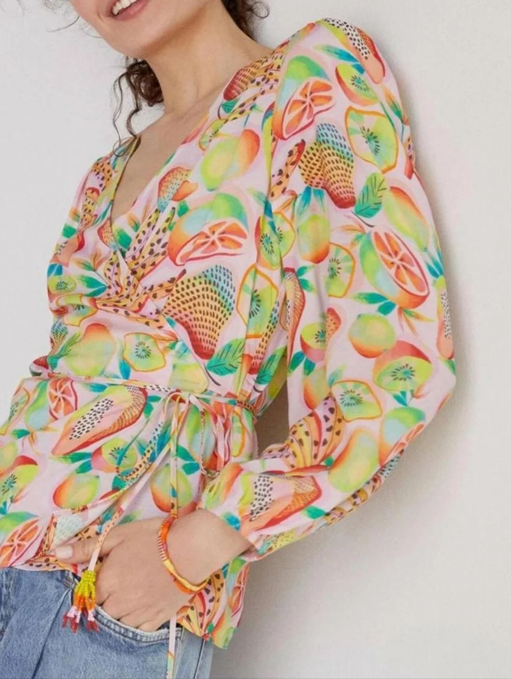 Anthropologie Farm Rio Tropical Fruit Print Beaded Wrap Top Small - Picture 14 of 14